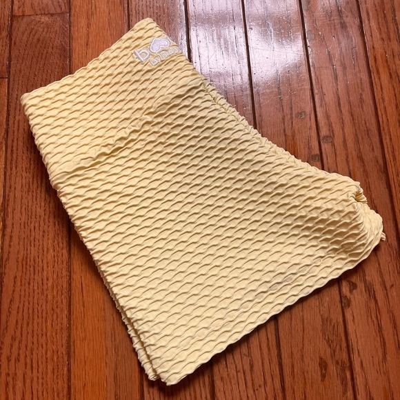 Booty By Brabants CROCO SKIN BOOTY SHORTS pale yellow - Picture 4 of 9